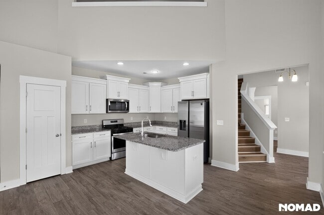 Photo - 201 Sprucewood Ct