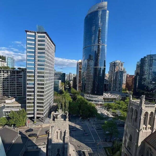 Photo - 1033 Nelson St Unit 2