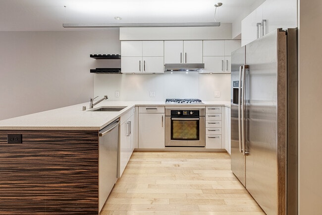 Photo - 1840 Washington St Unit 202