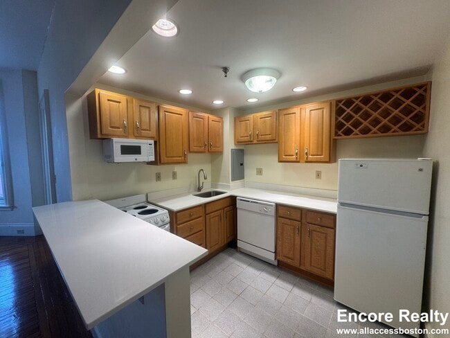 Building Photo - 47 Hereford St Unit 379-7 Rental