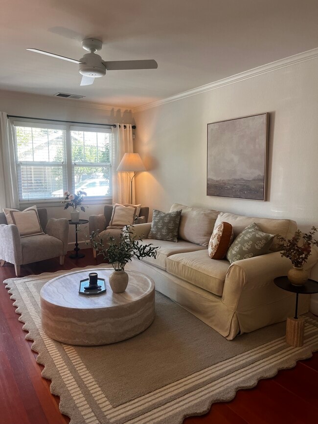 Photo - 216 Plaza St