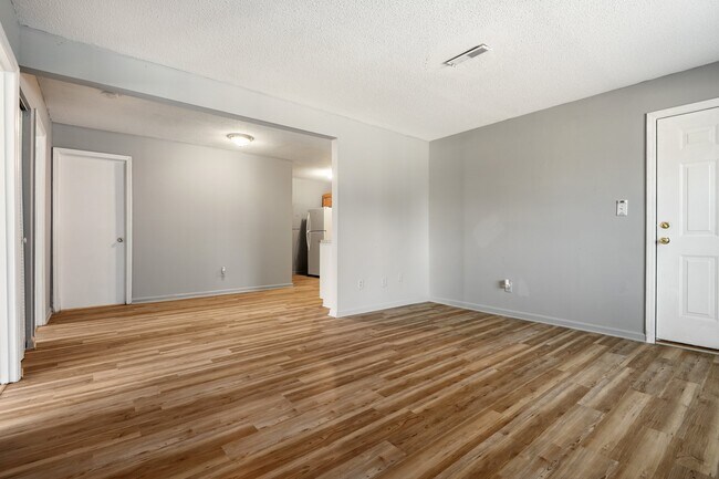 511 Poplar St Unidad F