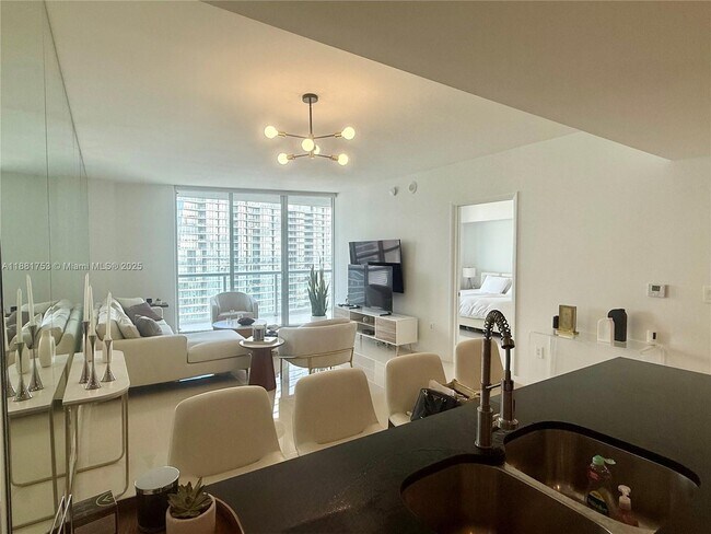 Photo - 475 Brickell Ave Unit 4812