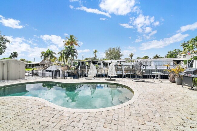 Photo - 2431 Key Largo Ln