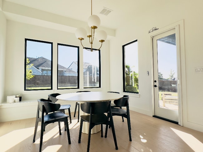 Photo - 4231 Splitrock Dr