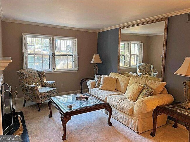 Photo - 141 Elysian Way NW