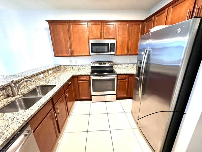 Photo - 10630 NW 88th St Unit 221