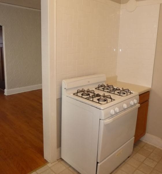 Photo - 2937 N Bartlett Ave