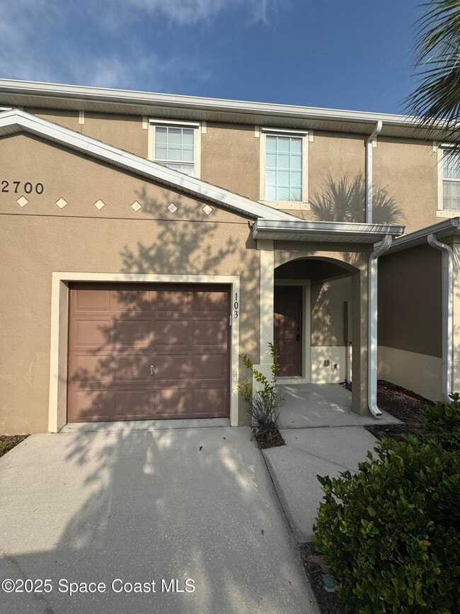 Photo - 2700 Revolution St