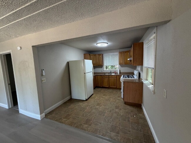 Photo - 2650 3rd Ave