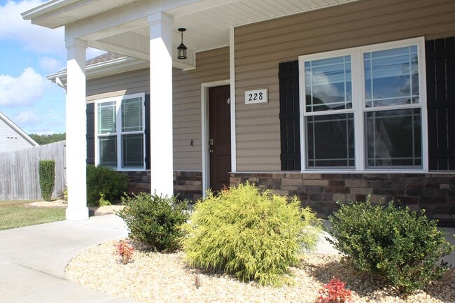 Photo - 228 Planters Ridge Dr