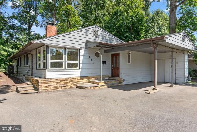 Building Photo - 7141 Oak Ridge Rd Rental