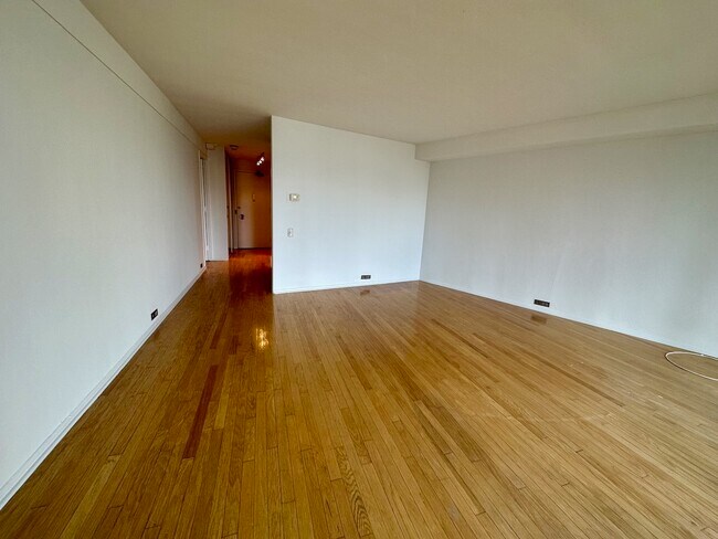 Photo - 300 N State St Unit 3734