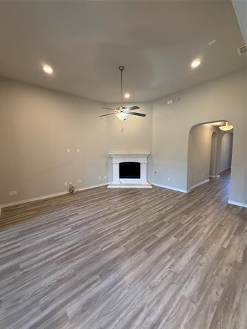 Photo - 2125 Lake Pine Dr