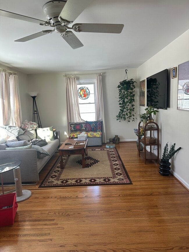 Photo - 94 Shorewood Dr