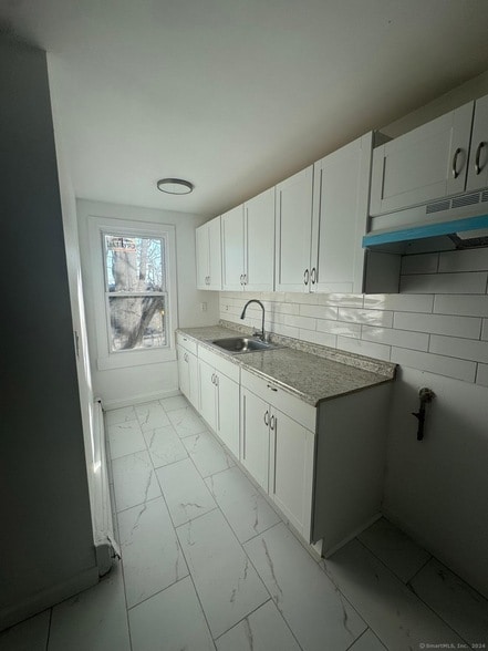 Building Photo - 980 Pembroke St Unit 2L Rental