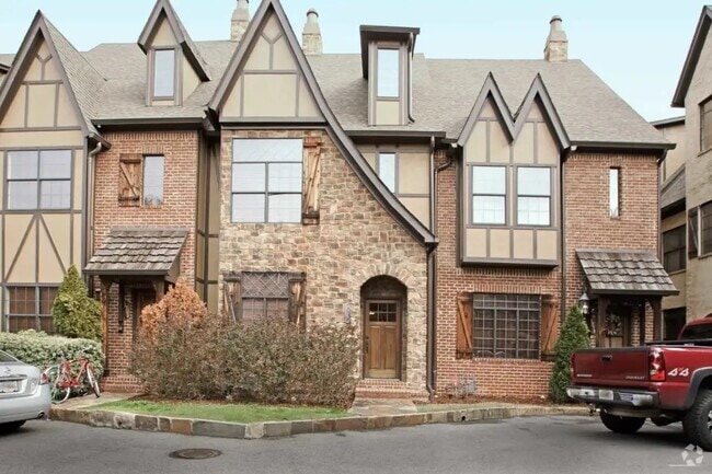Building Photo - 1330 Essex Manor Cir Rental