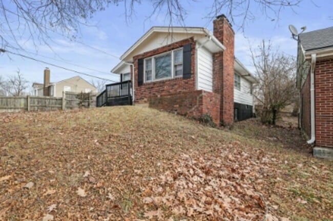 Photo - 4 Bed 13 Minutes From Downtown!