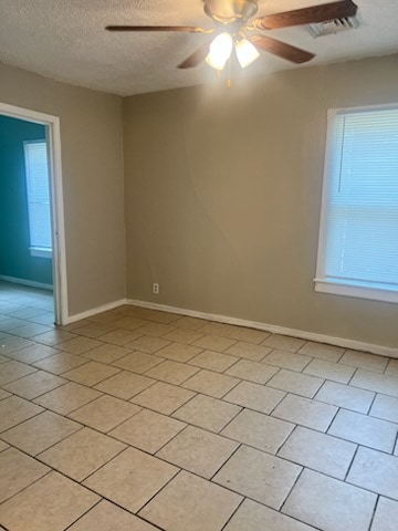 Photo - 113 N Chicago St