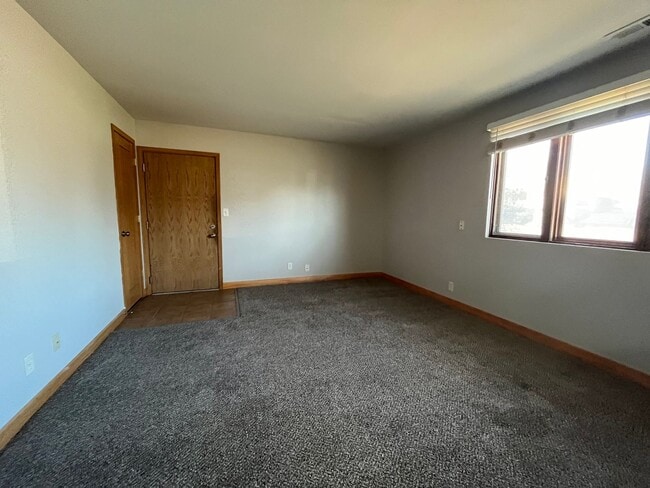 Photo - 2635 N 42nd St Unit 3