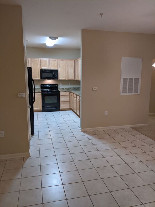 Photo - 190-107 Eli Hartley Drive