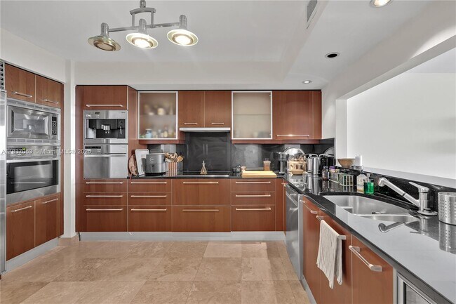 Photo - 1331 Brickell Bay Dr Unit 2007