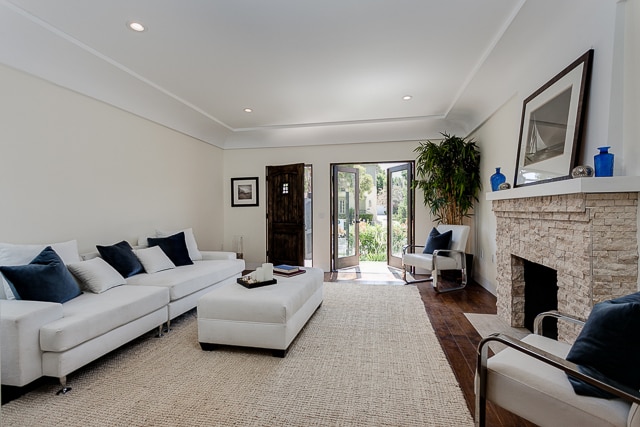 Photo - 831 S Curson Ave Unit 831