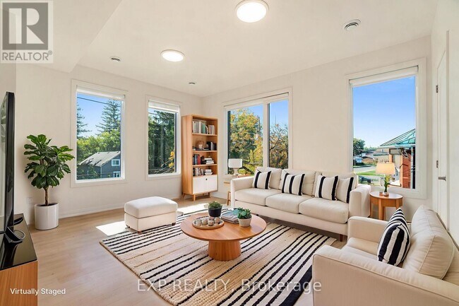 Photo - 251 Castor St Unité 8