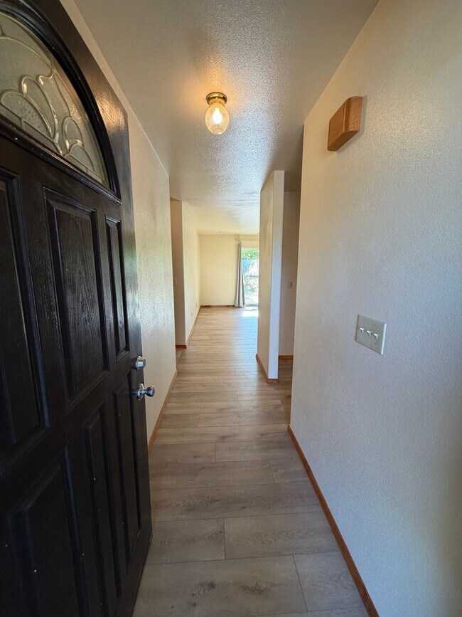 Photo - 3 Bed 2 Bath Country Home