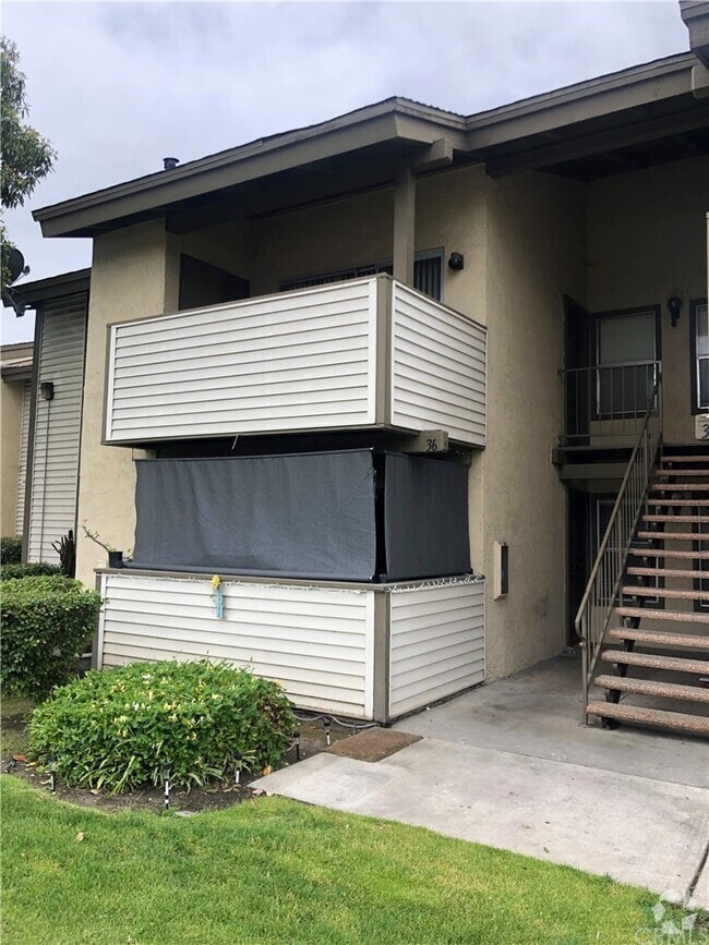 Building Photo - 6351 Riverside Dr Rental