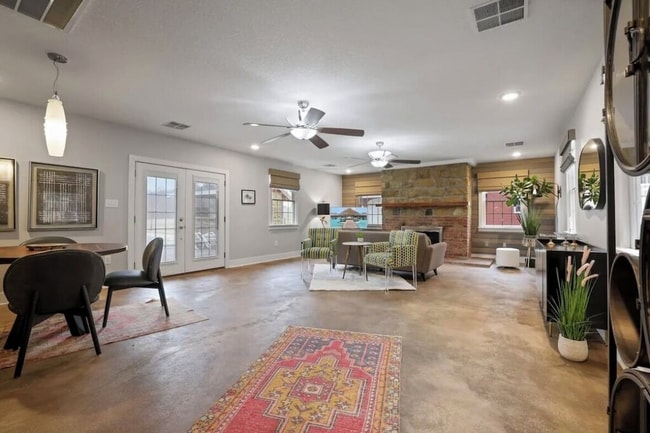 Photo - 1444 Blue Jay Rd