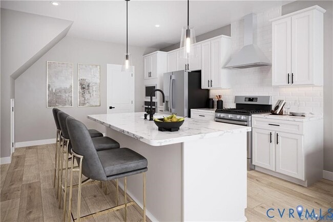 Photo - 2807 Calgary Ln