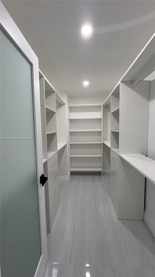 Photo - 9686 Fontainebleau Blvd Unit 205