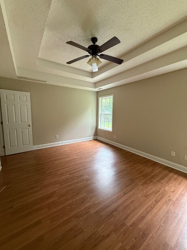 Photo - Spacious 4BR Home in Tyrone – Modern Layou...