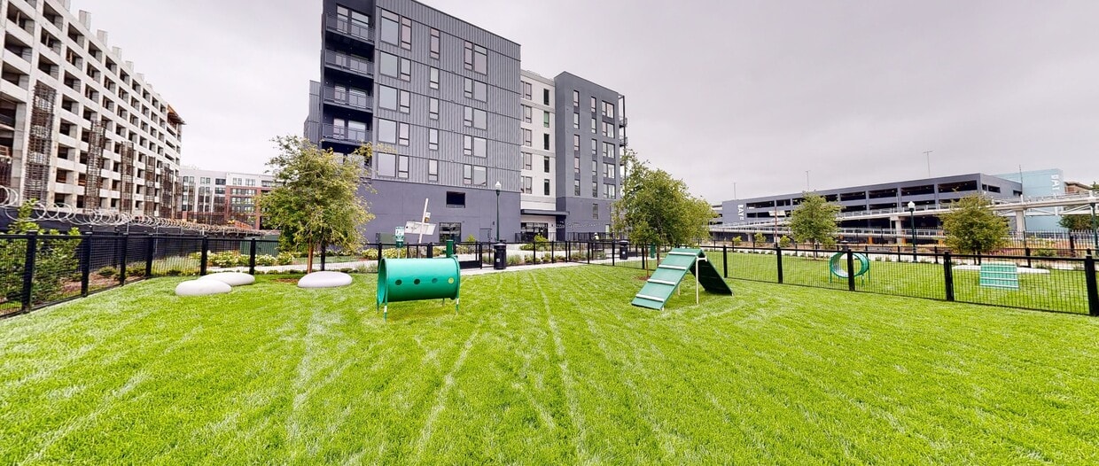 Photo - The Emery Apartments