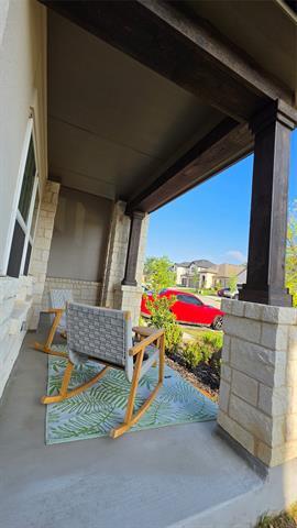 1513 Larson Ln