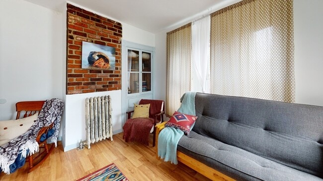 7-9 Dexter St Unit 9
