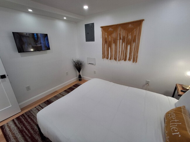 Photo - 919 Atwells Ave Unidad SI ID1373632P