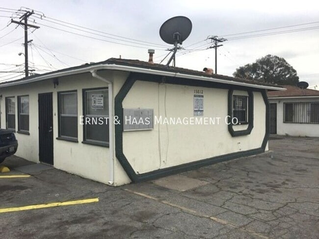 Building Photo - 13812 S Avalon Blvd Unit #E Rental