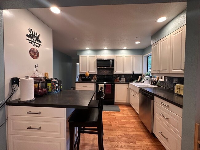 Photo - Wonderful Two-Story Seattle House ready to...