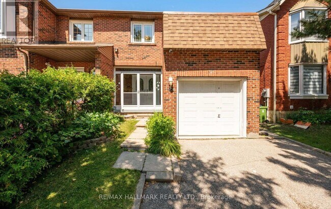 Photo - 154 Robert Hicks Dr