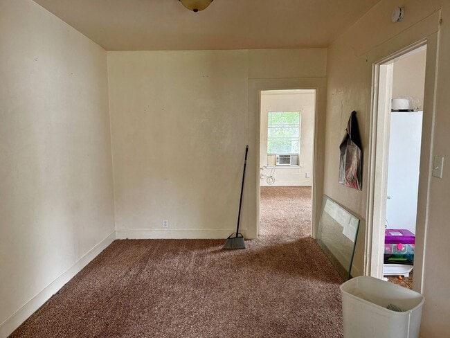 Photo - 2003 Wilson Ave Unit 1/2