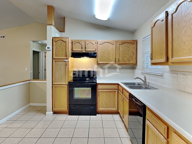 Photo - 1567 Wildbrook Ct