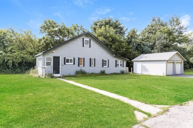 Building Photo - 3706 Elm St Rental