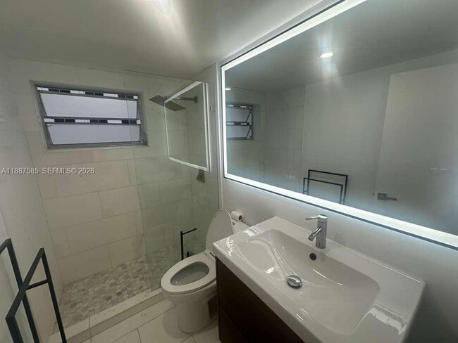 Photo - 525 Meridian Ave Unit 203