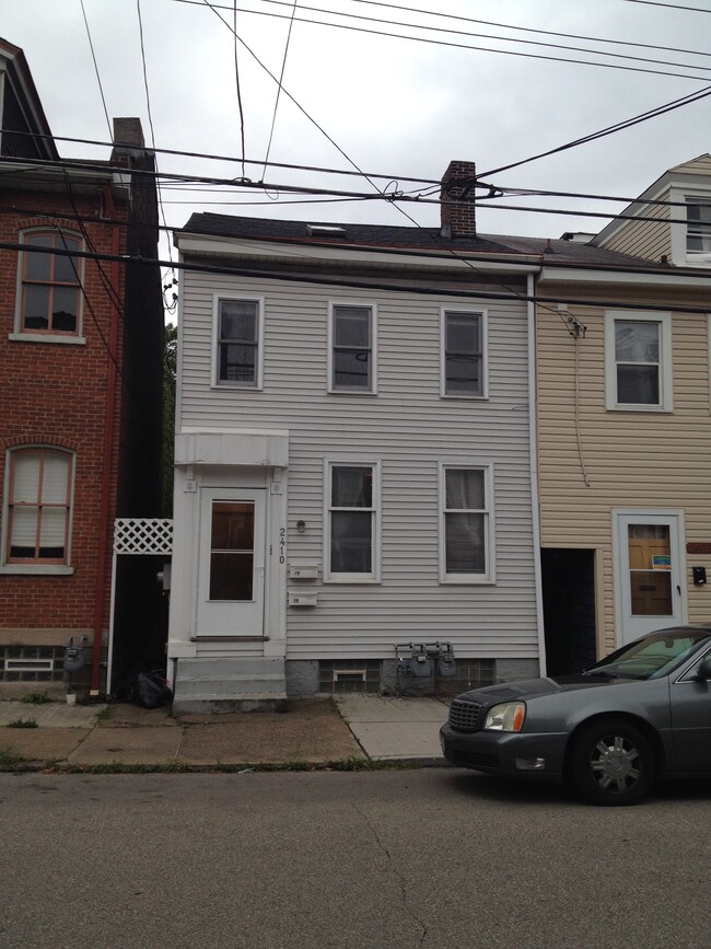 Photo - 2410 Jane St Unidad 1