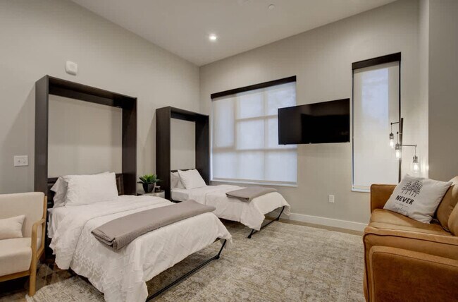 Photo - 110 W Beall St Unidad FL1-ID1339968P