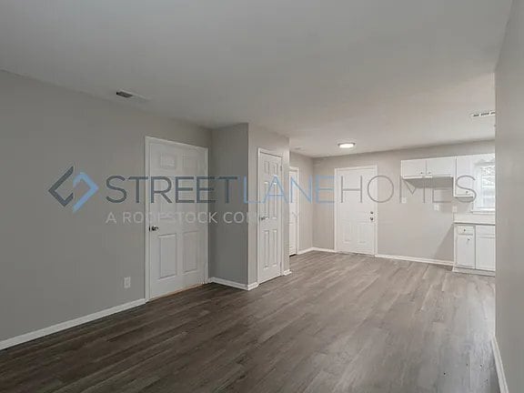 Photo - 713 American Blvd