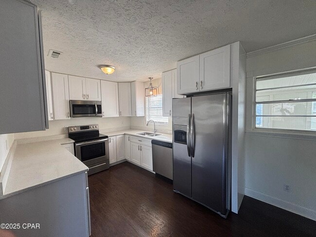 Photo - 2338 E 17th St Casa