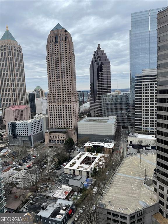 Photo - 1080 Peachtree St NE Unidad 2215 Rental